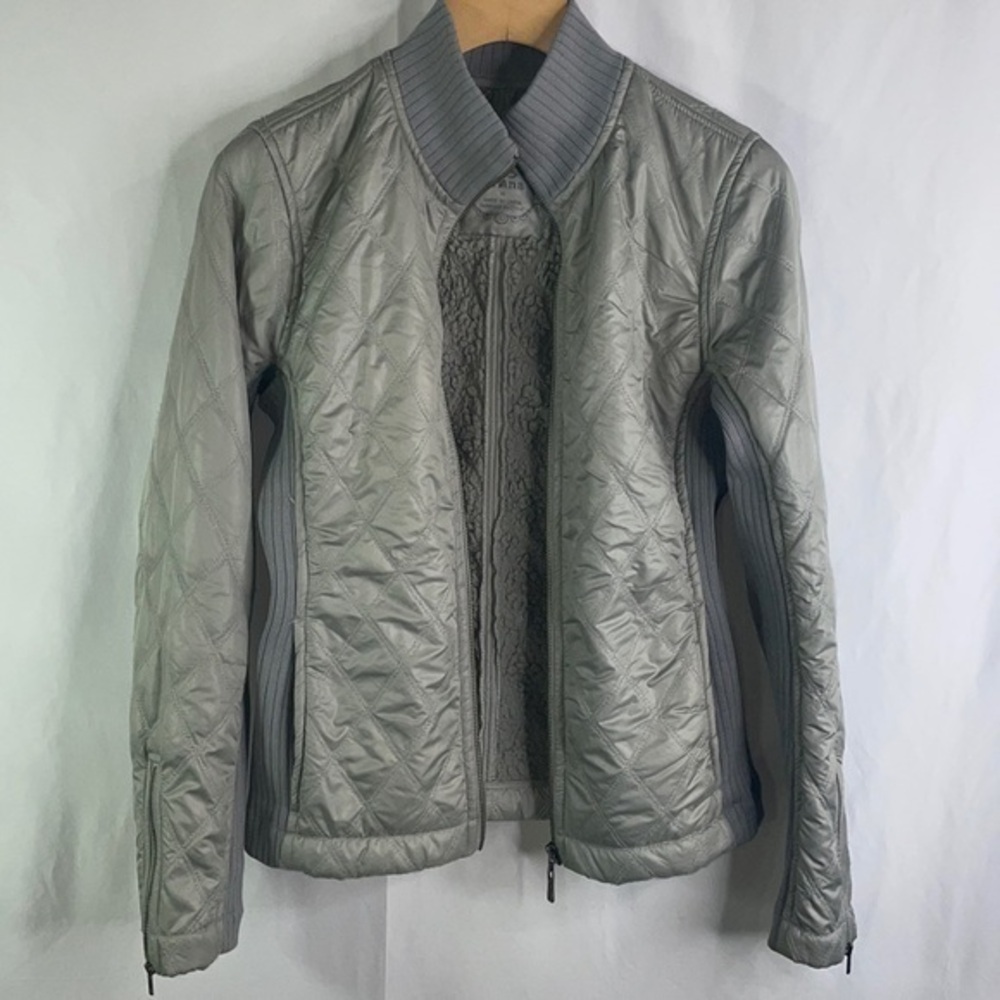 Prana, gray quilted jacket